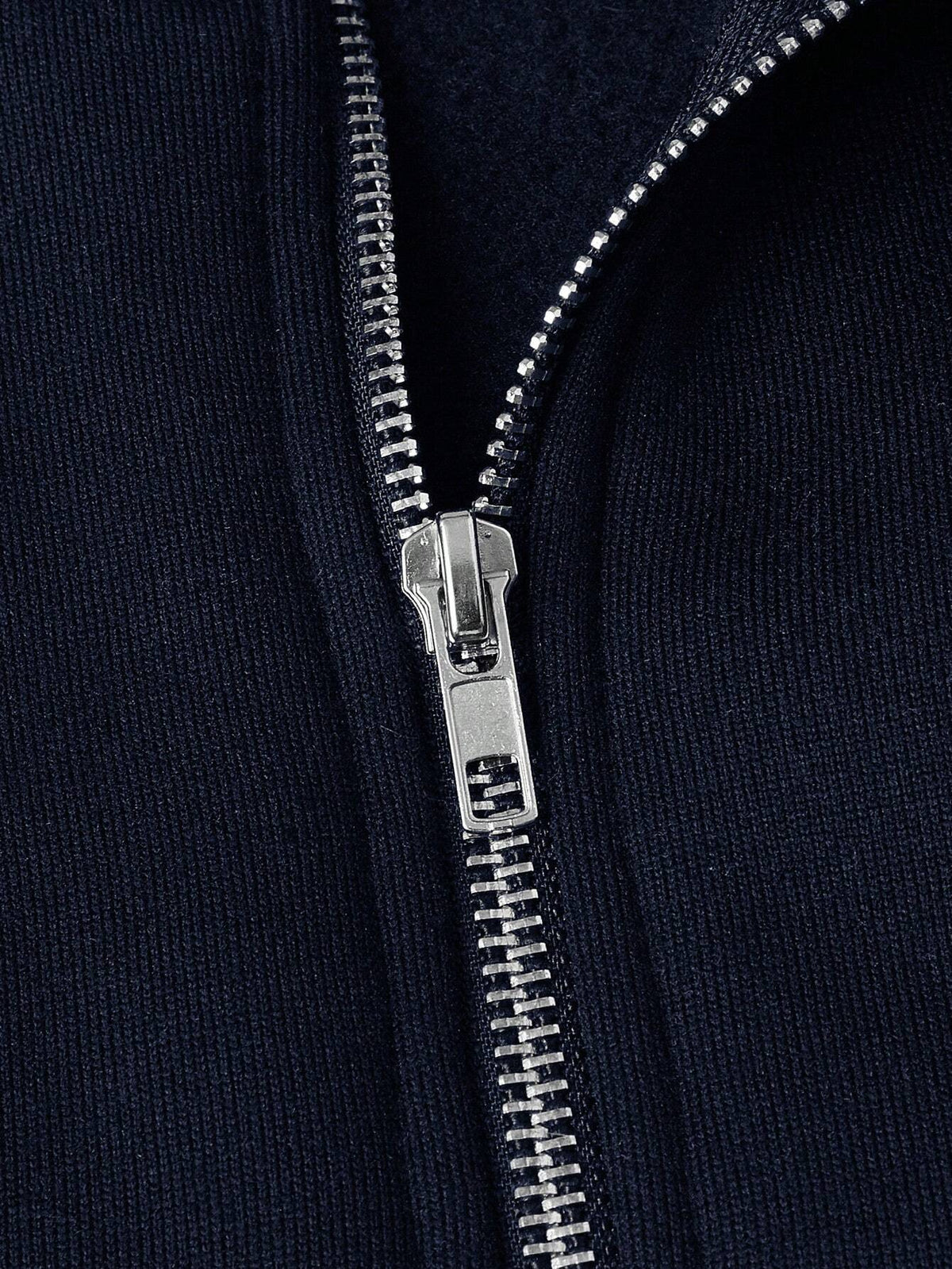 AUGUSTIN | PULL ZIPPÉ ÉLÉGANT