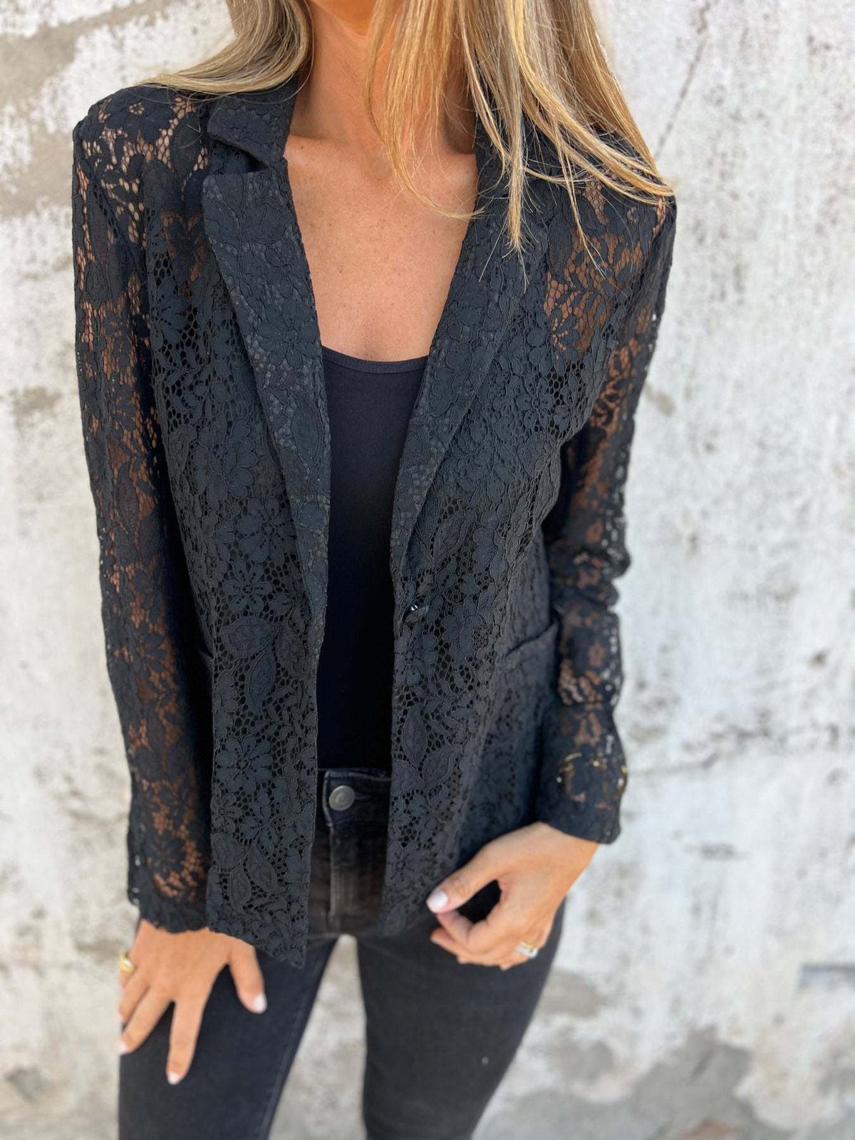 GAËLLE | BLAZER EN DENTELLE TRANSPARENTE